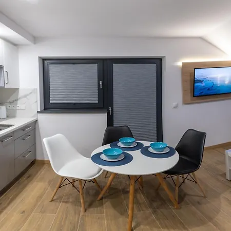 Tramontana Apartament *