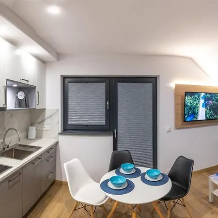 Tramontana Apartment *